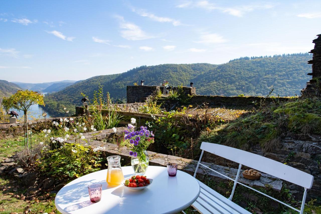 Kutscherhaus Auf Burg Coraidelstein Klotten Kültér fotó