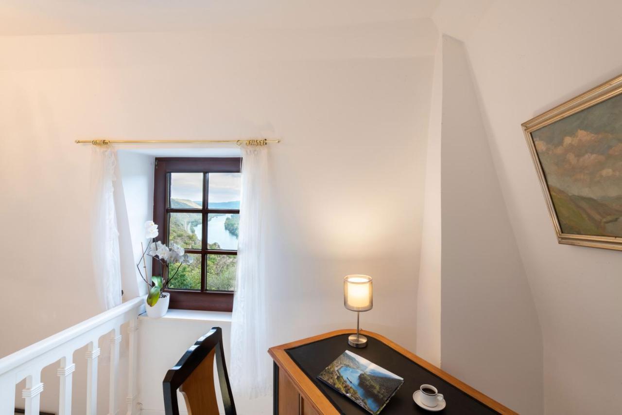 Kutscherhaus Auf Burg Coraidelstein Klotten Kültér fotó
